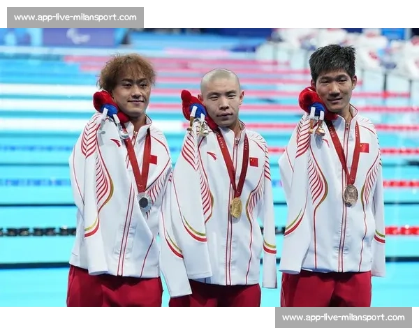 无锡队血染赛场！半场两将重伤退场仍强势领跑