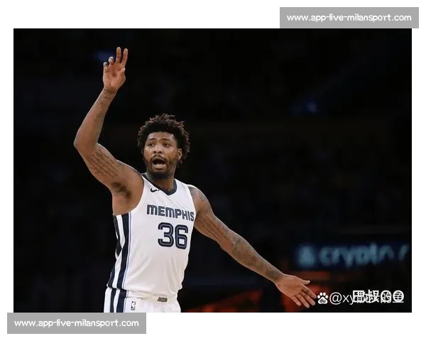 自由市场首日:火箭掀锋线革命,灰熊豪赌未来,湖勇深陷困局