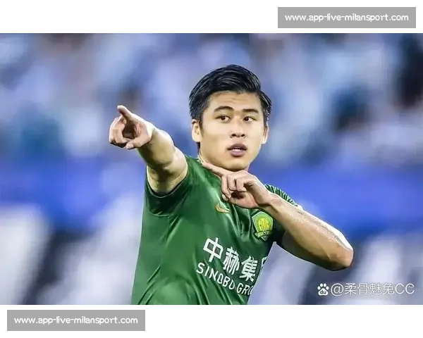 张玉宁回归国安！停赛两战终解禁，全队列队拍头迎核心